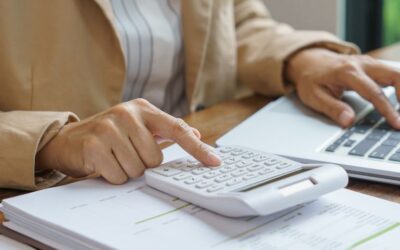 Cómo te puede ayudar un asesor financiero en tu vida económica